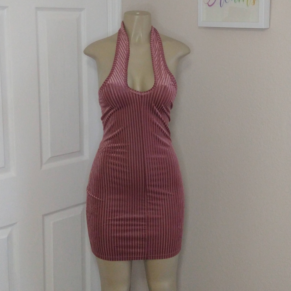 Pink velvet bodycon